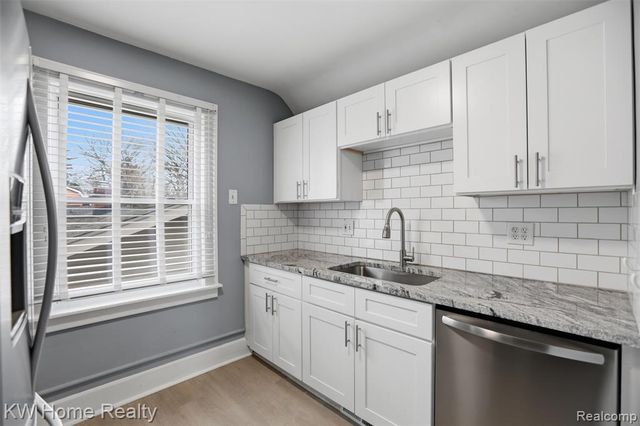 393 Wordsworth Street, Ferndale, MI 48220