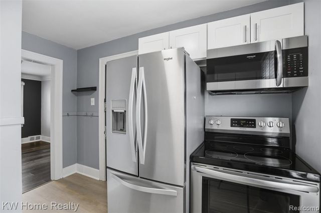 393 Wordsworth Street, Ferndale, MI 48220