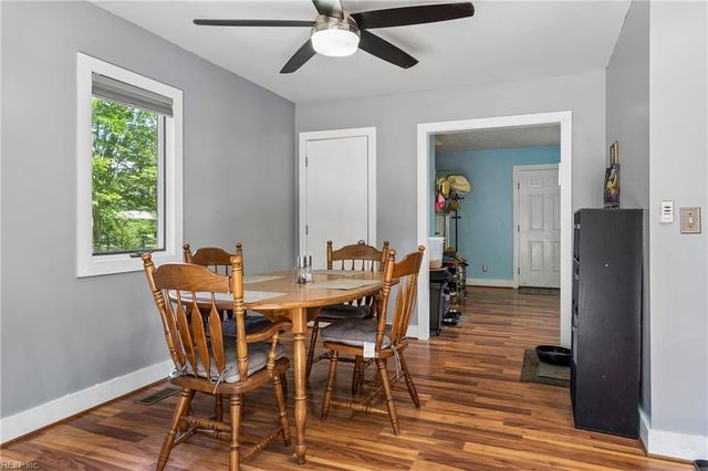 7322 Wellford LN, Gloucester, VA 23061
