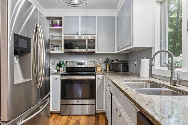7322 Wellford LN, Gloucester, VA 23061