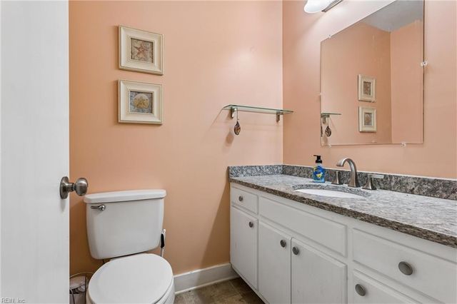 7322 Wellford LN, Gloucester, VA 23061