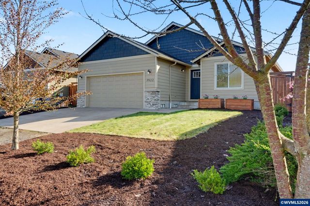 7922 5th St SE, Turner, OR 97392