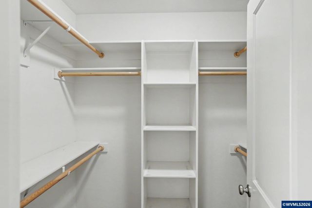 7922 5th St SE, Turner, OR 97392