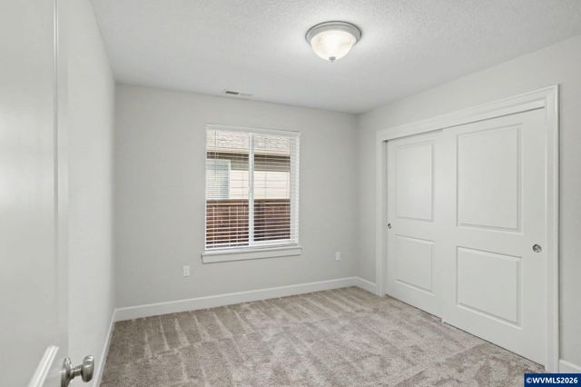 7922 5th St SE, Turner, OR 97392