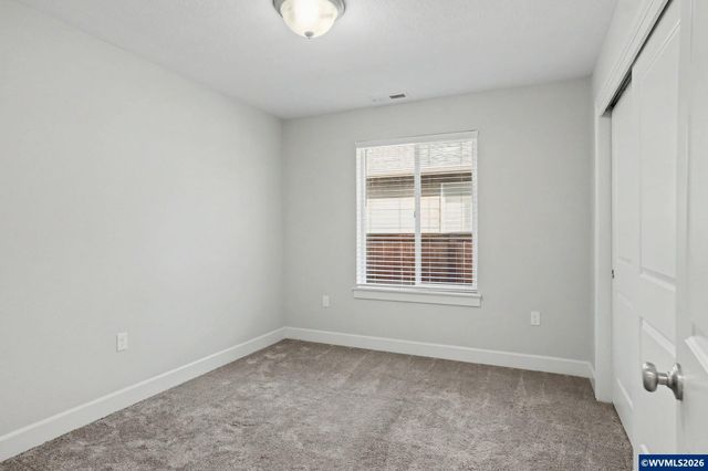 7922 5th St SE, Turner, OR 97392