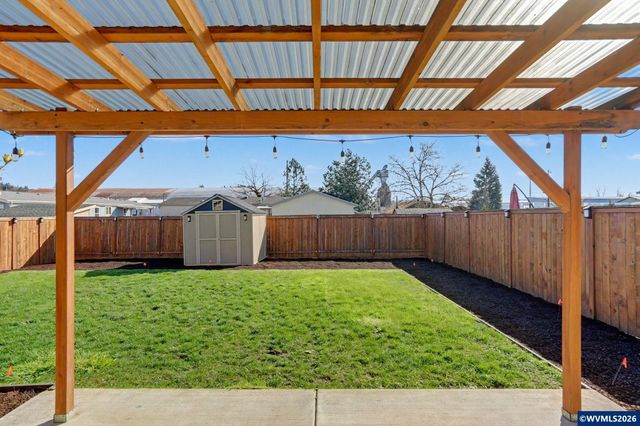 7922 5th St SE, Turner, OR 97392