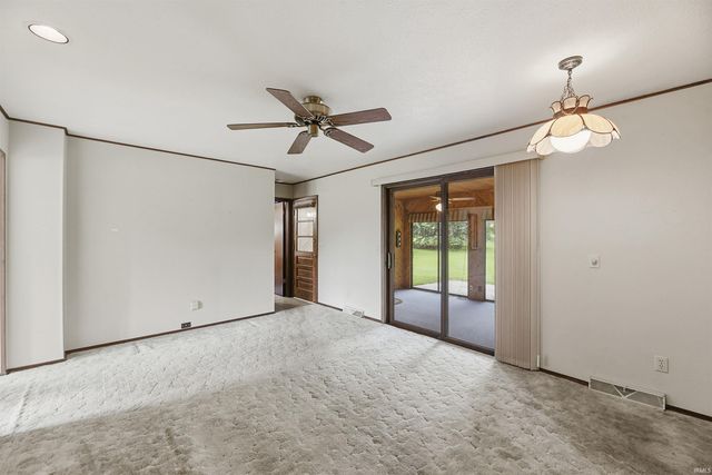 6266 N 900 E Road, New Carlisle, IN 46552