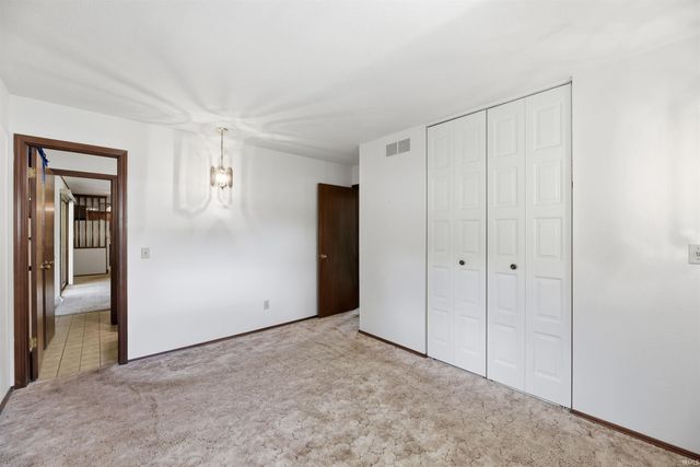 6266 N 900 E Road, New Carlisle, IN 46552