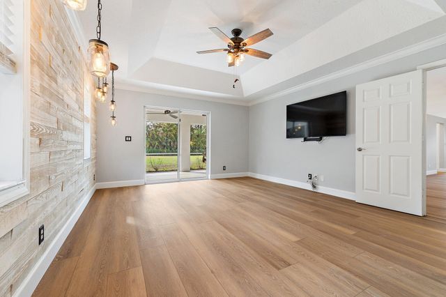 16223 127th Drive N, Jupiter, FL 33478