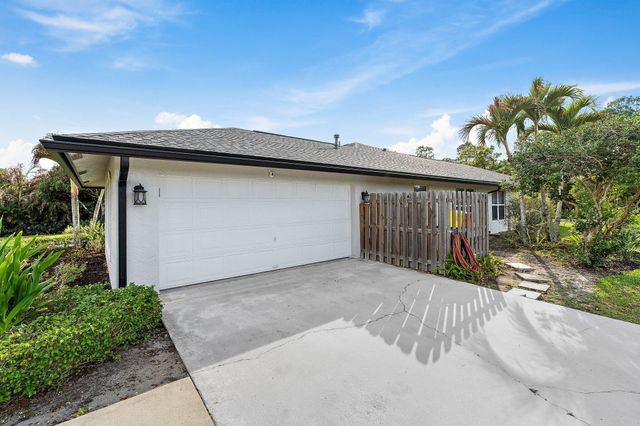 16223 127th Drive N, Jupiter, FL 33478