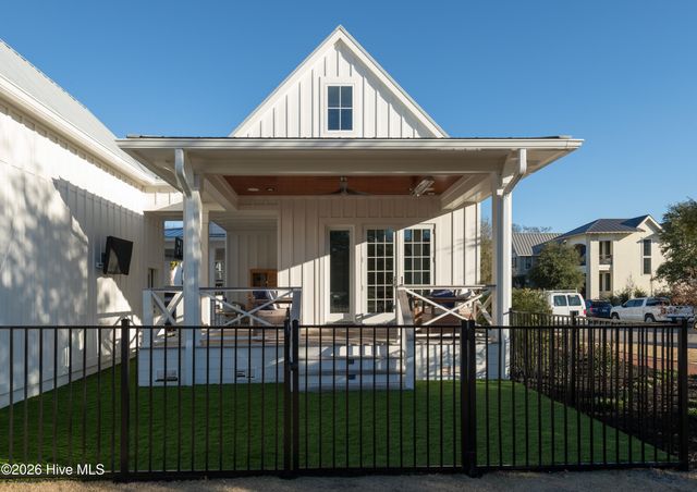 2003 Sea Canyon Lane, Wilmington, NC 28403