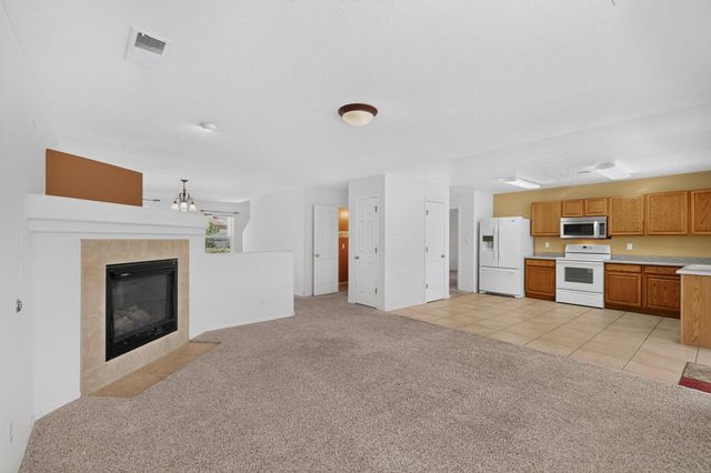 5005 Mira Vista Drive NE, Rio Rancho, NM 87144