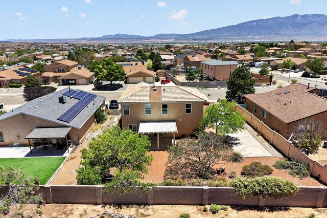 5005 Mira Vista Drive NE, Rio Rancho, NM 87144