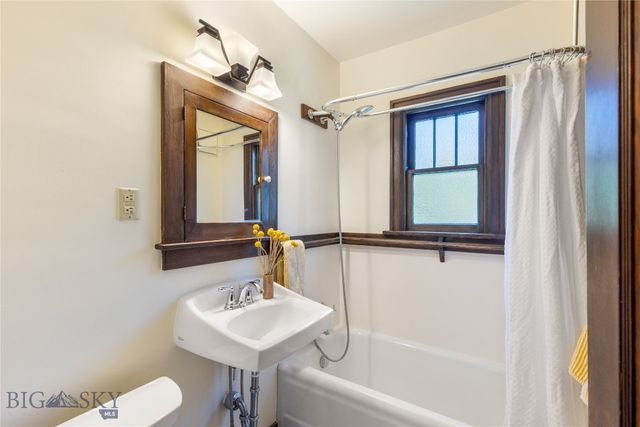 617 W Harrison Street, Bozeman, MT 59715