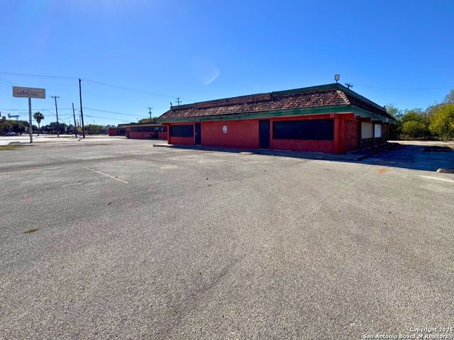 2415 Jamar St, San Antonio, TX 78226