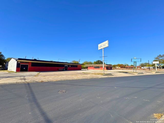 2415 Jamar St, San Antonio, TX 78226