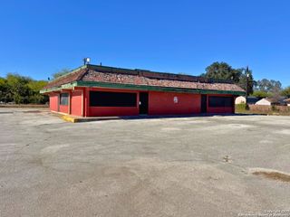 2415 Jamar St, San Antonio, TX 78226