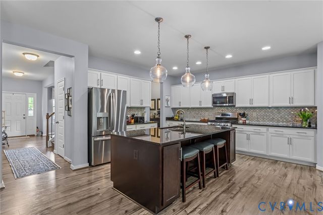 8436 Hartridge Dr, Chesterfield, VA 23832