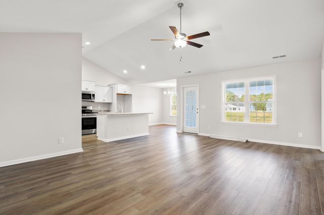 874 Owls Nest Dr., Conway, SC 29527