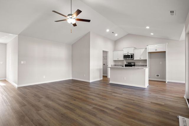 874 Owls Nest Dr., Conway, SC 29527