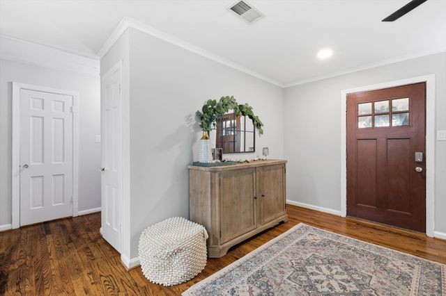 6428 Waverly Way, Fort Worth, TX 76116