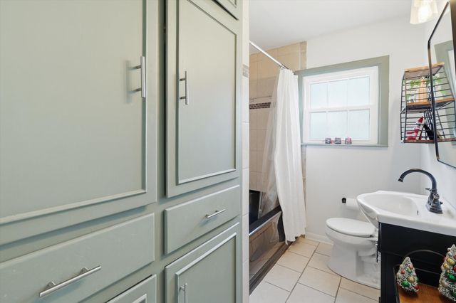 6428 Waverly Way, Fort Worth, TX 76116