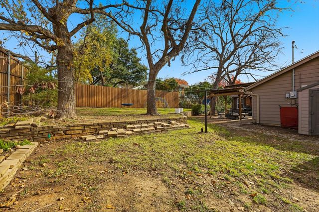 6428 Waverly Way, Fort Worth, TX 76116