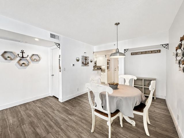 3000 N Ocean Drive 17 B, Singer Island, FL 33404