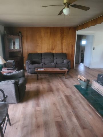 3227 N Us-23 N, Oscoda, MI 48750