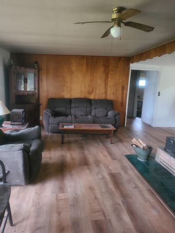 3227 N Us-23 N, Oscoda, MI 48750