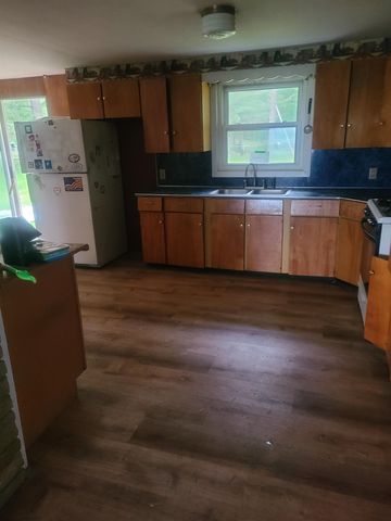 3227 N Us-23 N, Oscoda, MI 48750