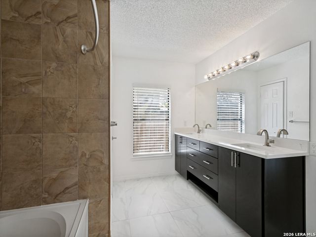 7310 Chainfire Cir, San Antonio, TX 78249