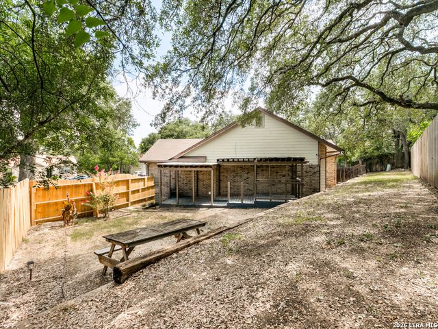 7310 Chainfire Cir, San Antonio, TX 78249
