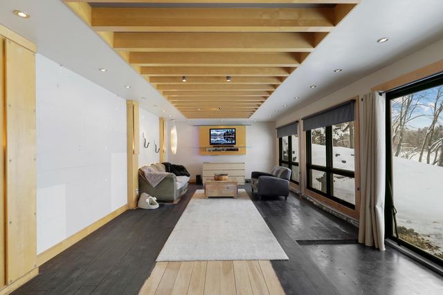 5238 406th Street, North Branch, MN 55056