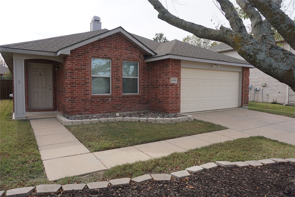 1009 Lowndes Lane, Wylie, TX 75098