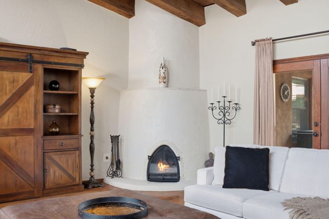 1805 Llano Court NW, Albuquerque, NM 87107