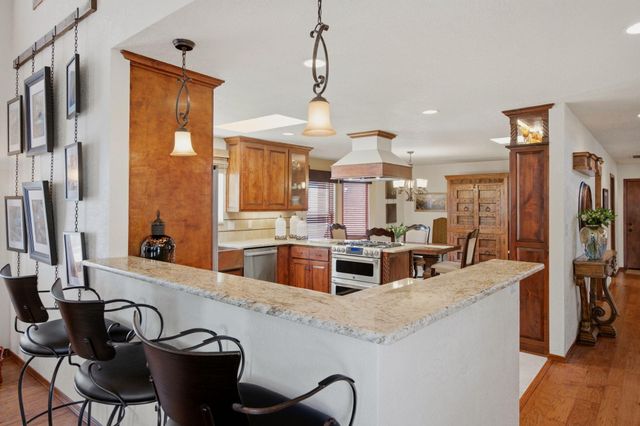 1805 Llano Court NW, Albuquerque, NM 87107