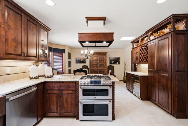 1805 Llano Court NW, Albuquerque, NM 87107