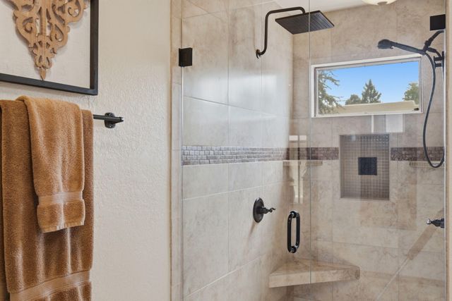 1805 Llano Court NW, Albuquerque, NM 87107
