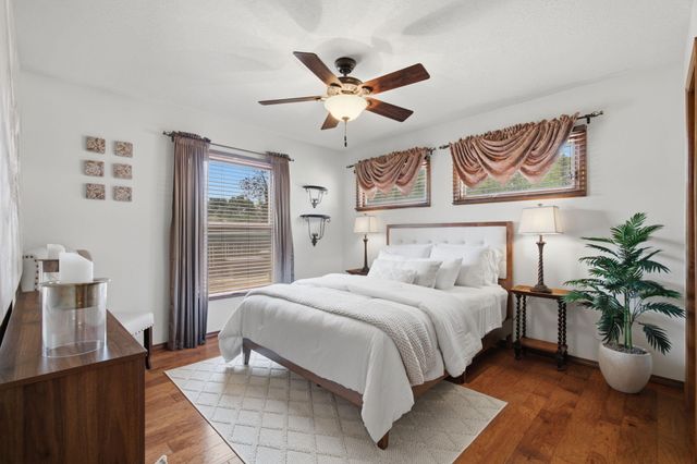 1805 Llano Court NW, Albuquerque, NM 87107