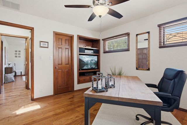 1805 Llano Court NW, Albuquerque, NM 87107
