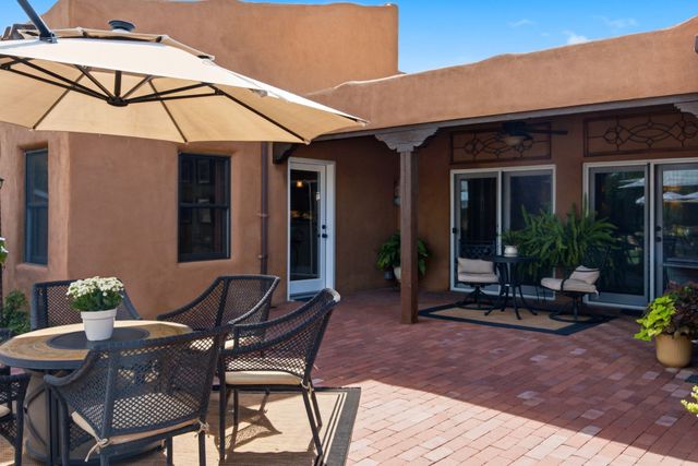 1805 Llano Court NW, Albuquerque, NM 87107