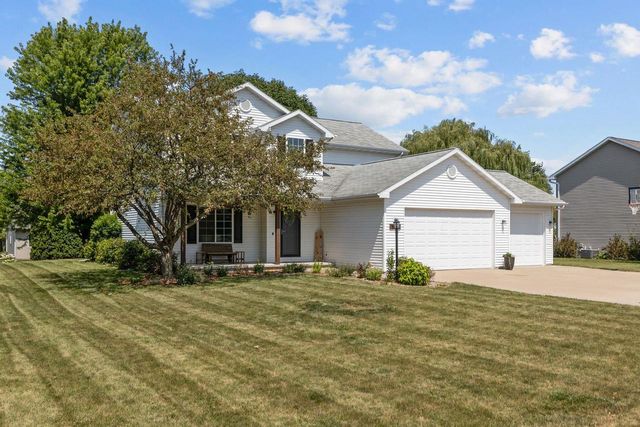 W5876 BLUE BONNET DRIVE, Appleton, WI 54915
