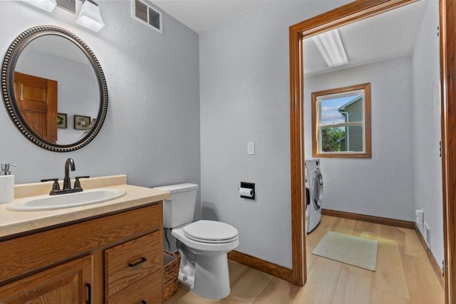 W5876 BLUE BONNET DRIVE, Appleton, WI 54915