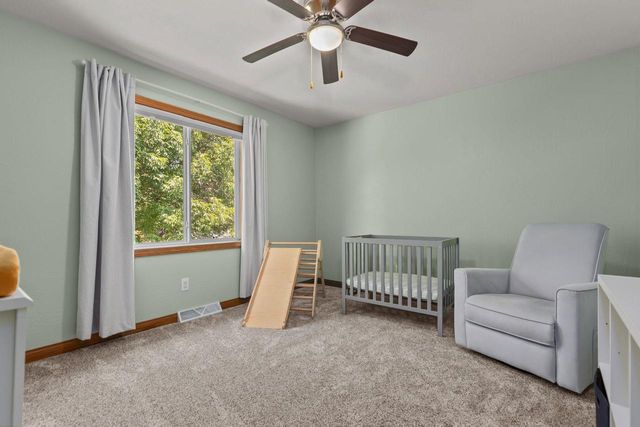 W5876 BLUE BONNET DRIVE, Appleton, WI 54915