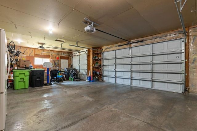 W5876 BLUE BONNET DRIVE, Appleton, WI 54915