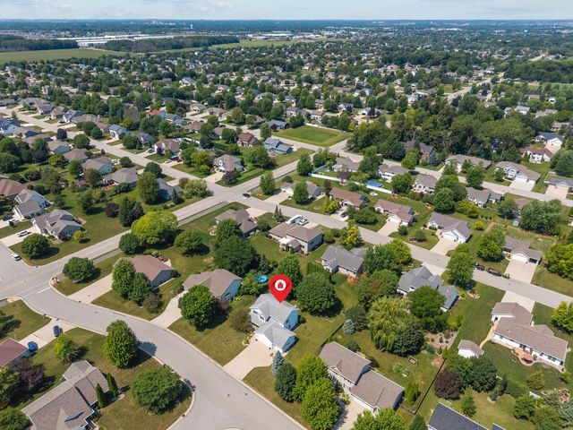 W5876 BLUE BONNET DRIVE, Appleton, WI 54915