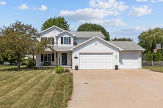 W5876 BLUE BONNET DRIVE, Appleton, WI 54915