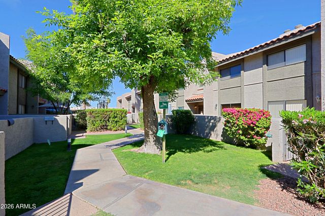 2615 N HAYDEN Road 103, Scottsdale, AZ 85257