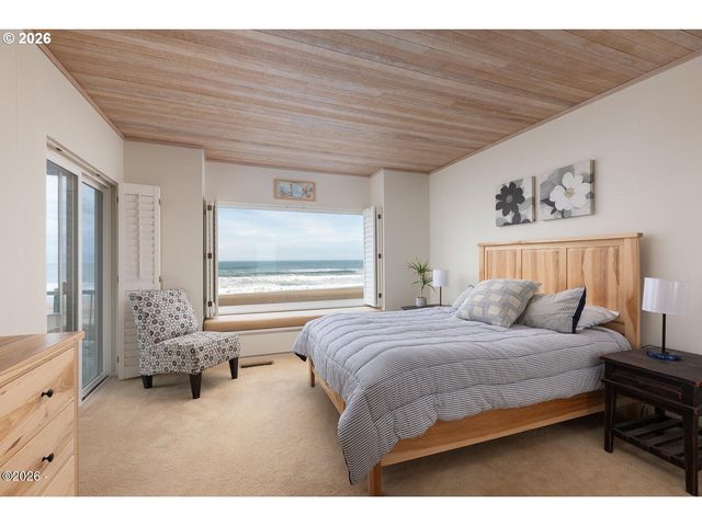 4175 N HIGHWAY 101 E-5, Depoe Bay, OR 97341